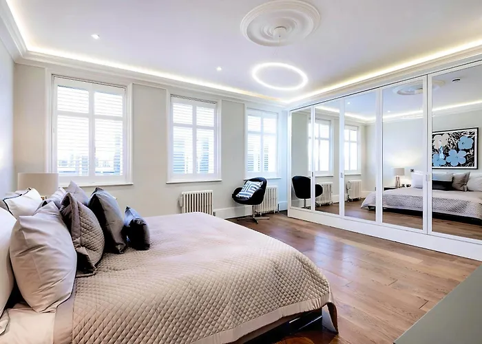 Welcome London - Trafalgar Townhouse